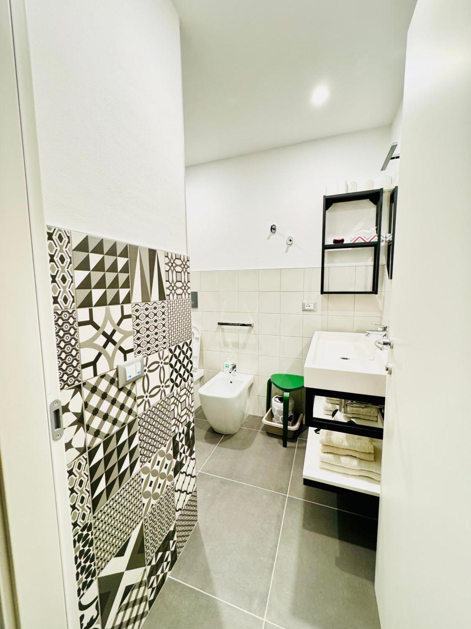 Apartment Smart Silver